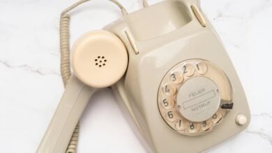 service hotline number available