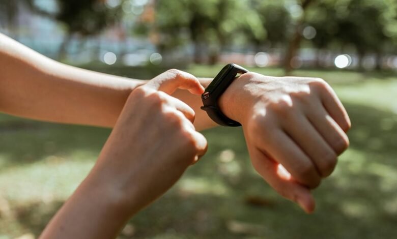 community tracking and alerts